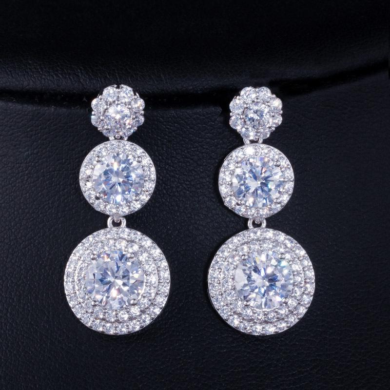 Fashion Jewelry, Geometric Round Earrings, Copper-Inlaid Zircon, Five-Layer Electroplated Real Gold.