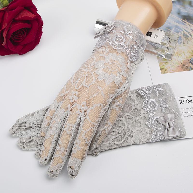 Women's UV Protection Summer Gloves: Thin Ice Silk, Lace, Elastic, Non-Slip, Touchscreen for Driving, Cycling, Electric Scooter