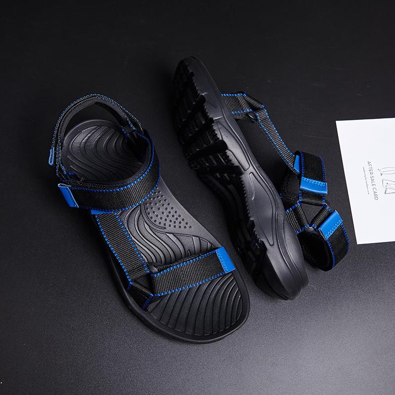 Moda 2025 Nowe Damskie Sandały Antypoślizgowe Letnie Klapki Wysokiej Jakości Zewnętrzne Plażowe Kapcie Buty Codzienne Tanie Buty Damskie Woda