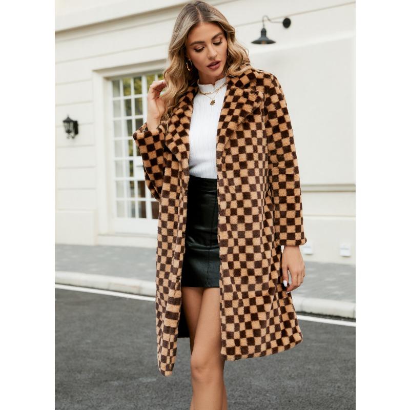 0 Autumn and winter plush coat women's long plaid loose plush coat imitation fur