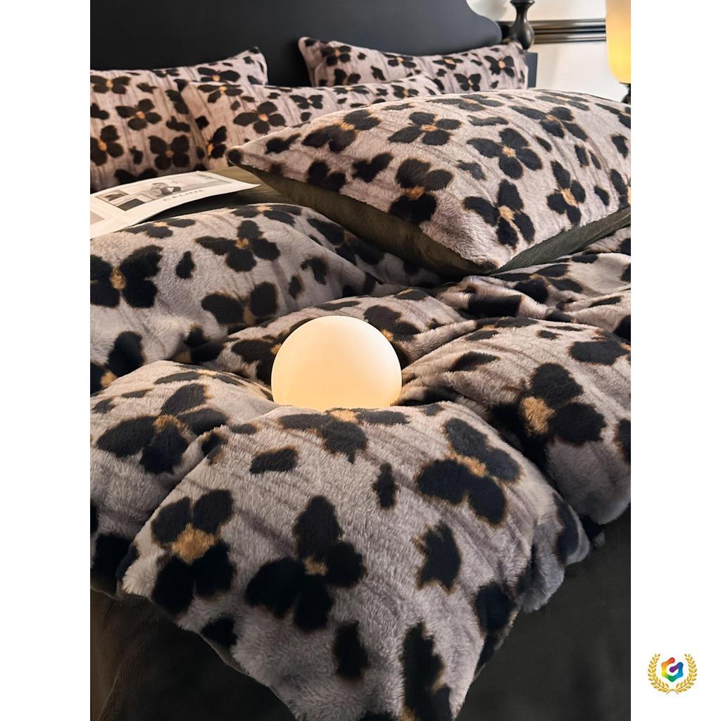 Premium Leopard Print Velvet Fleece 4-Piece Set: Winter Stain-Resistant, Double-Sided Coral Fleece, Warm Duvet Cover Bed