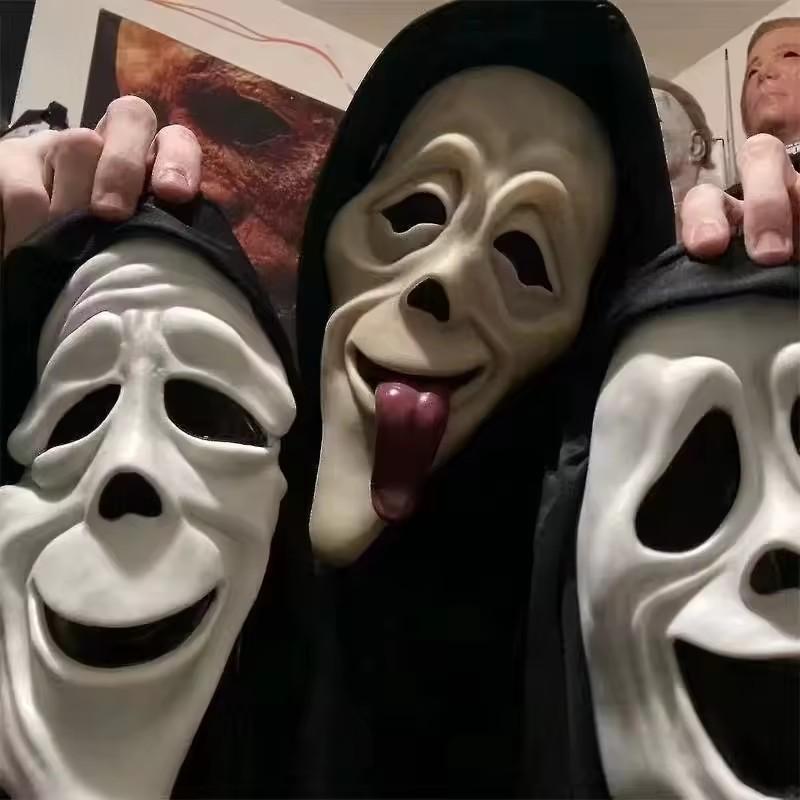 Quality Halloween Movie Scream Face Mask Realistic Creepy Ghost Masks Stick Tongue Out Funny Scary Cosplay Costume Props