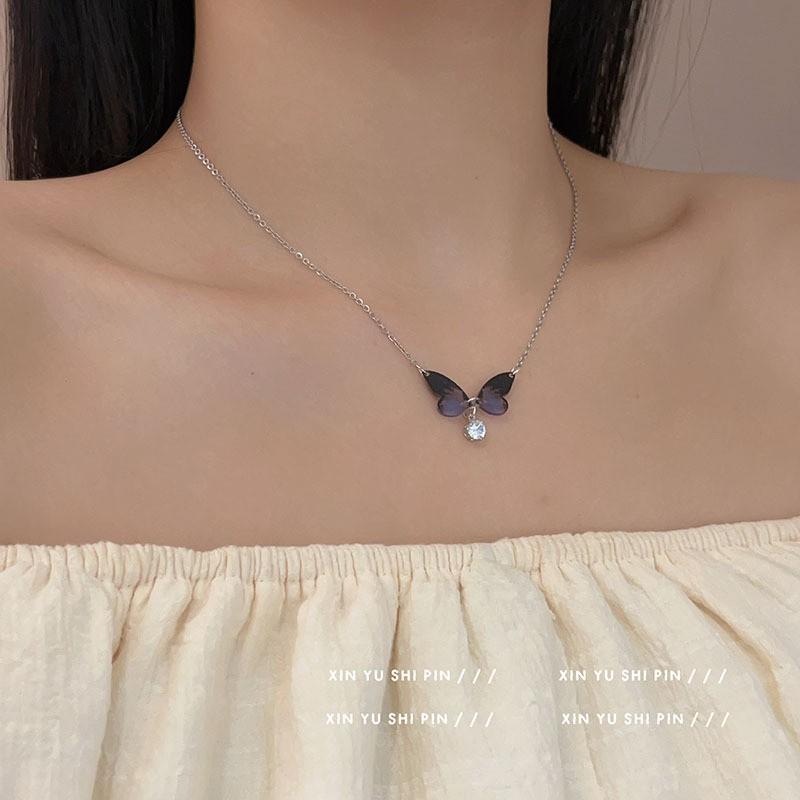 Летнее Новое Ожерелье с Бабочкой и Кисточками из Бусин Женское Нишевое Дизайн с Чувством Индивидуальности Тяжелая Промышленность Spice Girl Сладкий Прохладный Стиль Цепочка на Ключицы