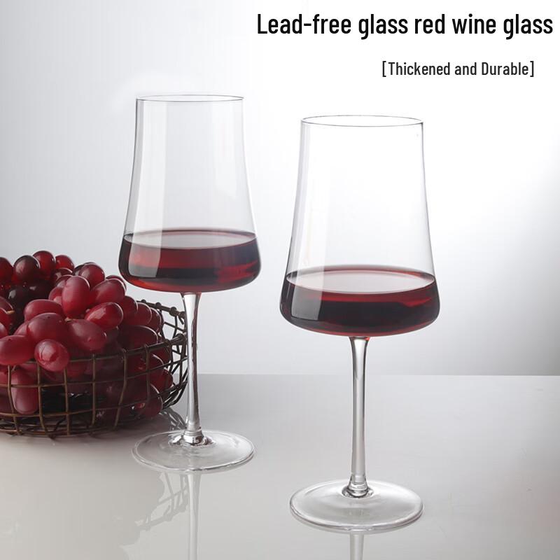 Elegant Waist-in Red Wine Glass