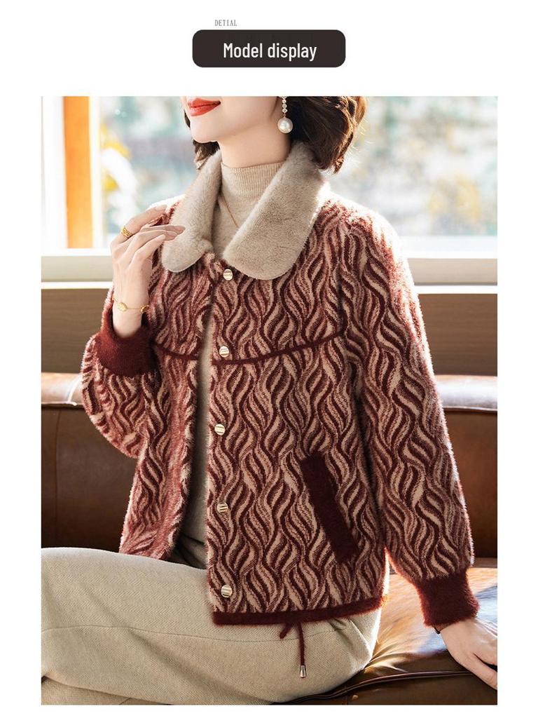 Women's Stylish Winter Coat: Middle-aged and Elderly Imitation Mink Velvet Woollen Thick Knit Cardigan Top
