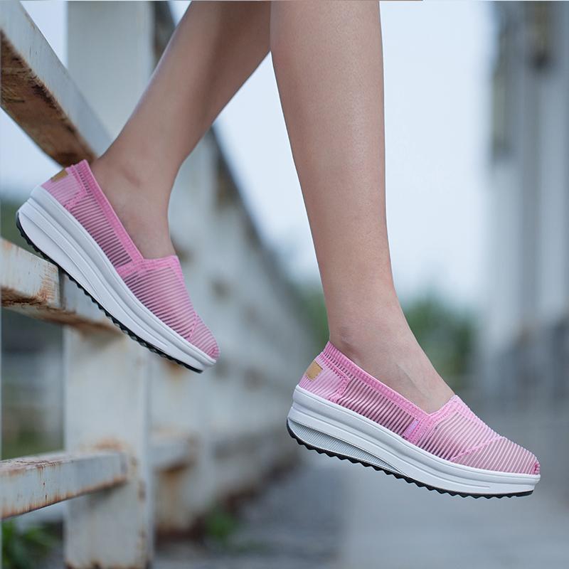 Fashion Women Leisure Sports Comfortable Platform Breathable Mesh Lightweight Summer Walking Shoes Anti Slip Thick Soled Casual Shoes