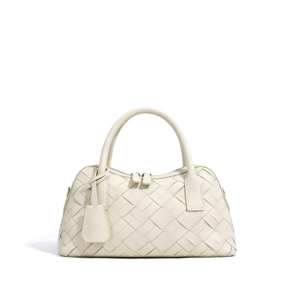 2025 Single Shoulder Bowling Leather Women's Bag New Hand Woven Underarm Bag Commuter Large Capacity Crossbody Bag