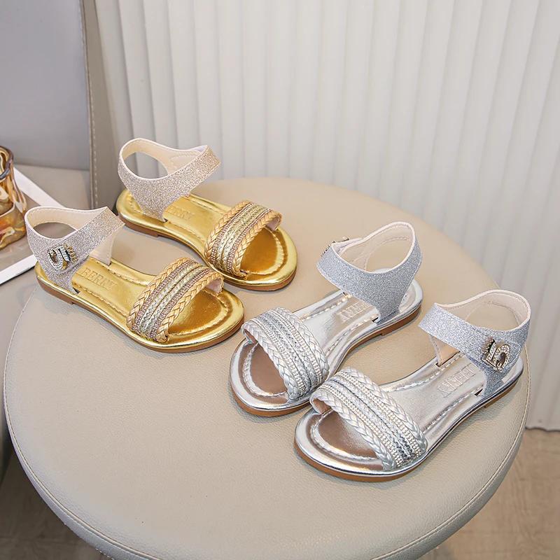Girls Glitter Beach Shoes 2025 Summer Brand New Shiny Bling Princess Kids Flat Sandals Open Toes Sweet Children Swimming Sandals