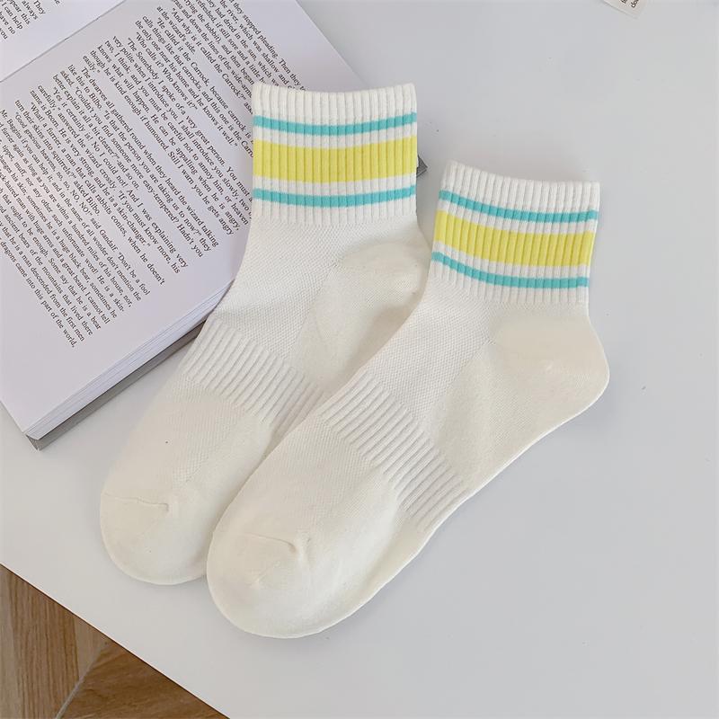 Calzini da donna sottili nuovi a colori misti casual a righe traspiranti in rete stile preppy semplici alla moda casual basic per ragazze calzini bianchi