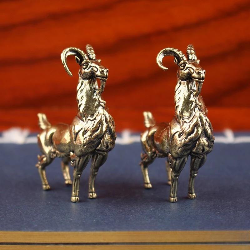 1 Stück Miniatur-Teetier-Figuren Messing Retro Bart Hochmütige Antilope Metall Kreatives Handwerk Haus Büro Schreibtischornament