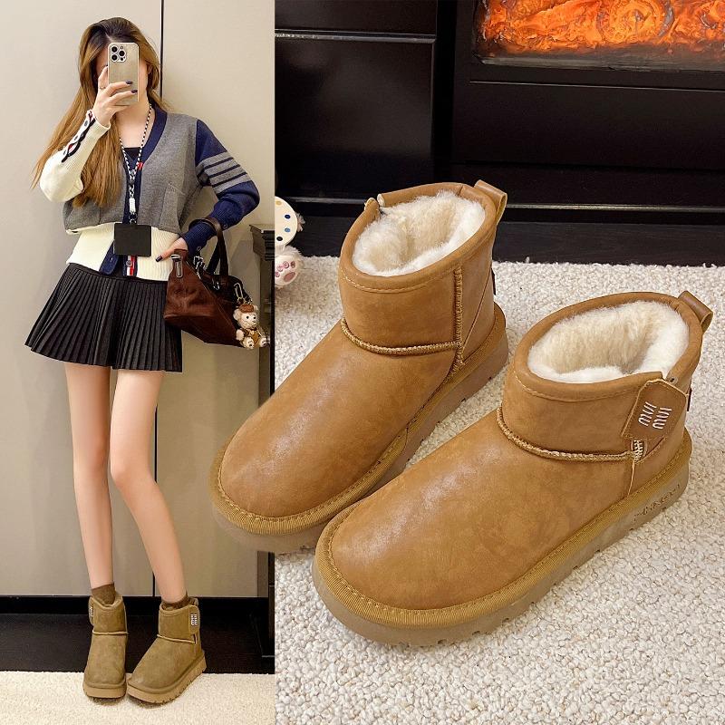 Winter Snow Boots Women's New Outdoor Travel Snow Cotton Non-slip Warm Piled Thick-soled Large Cotton Shoes