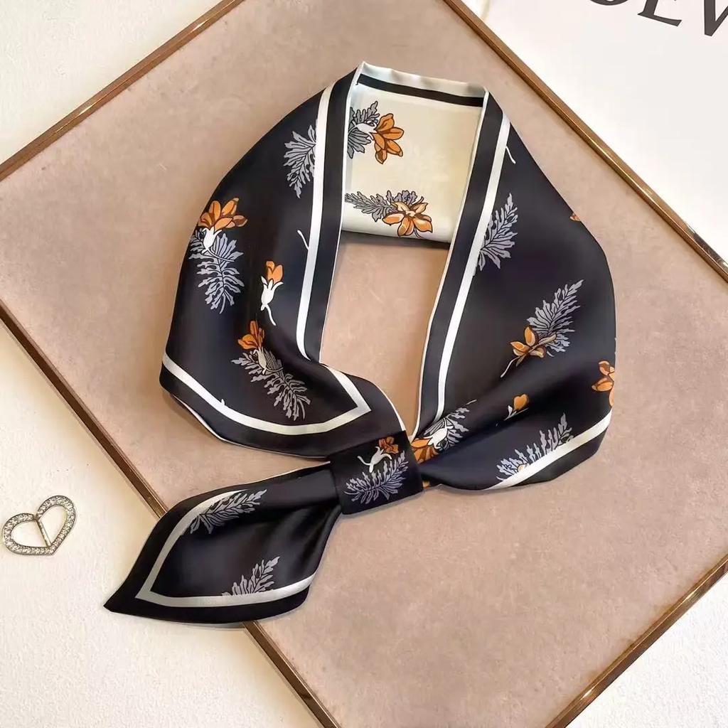 Luxury Brand Skinny Neckerchief Scarf For Women Satin Silk Ribbons Bandana Ladies Neck Tie Wrist Wrap Shawl Echarpe