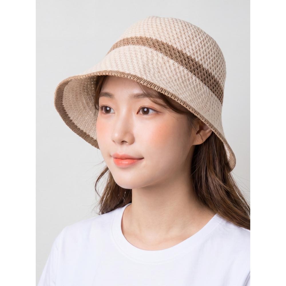 Daiso Knitted Bucket Hat Ivory