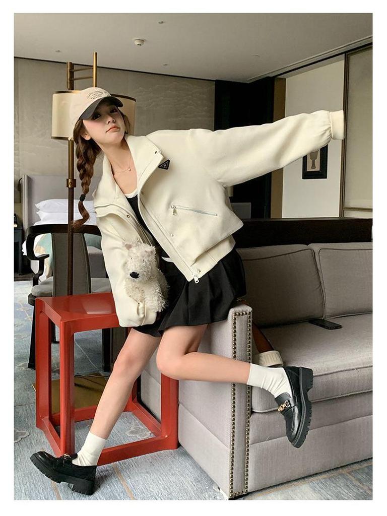 Plus Size Women's College Style Stand-Up Collar Autumn Jacket - Loose Fit, Niche Design