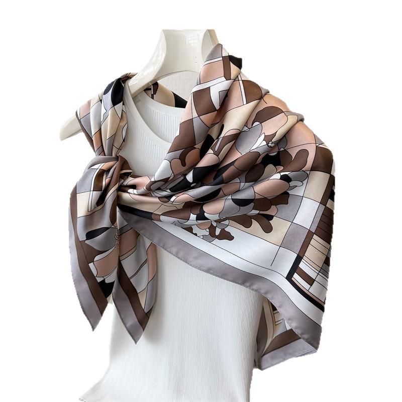 Geometric Simulation Silk Large Square Scarf Retro Flower Printing Professional Versatile Shawl Diagonal Silk Pattern Scarf Headscarf Women