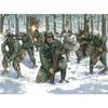 Platz Italeri 1/72 WWII US Infantry Winter Uniform Plastic Model IT6133 Molded Color