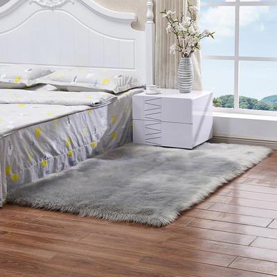Plush Faux Fur Bedroom Floor Mat - Thickened Bedside Foot Pad