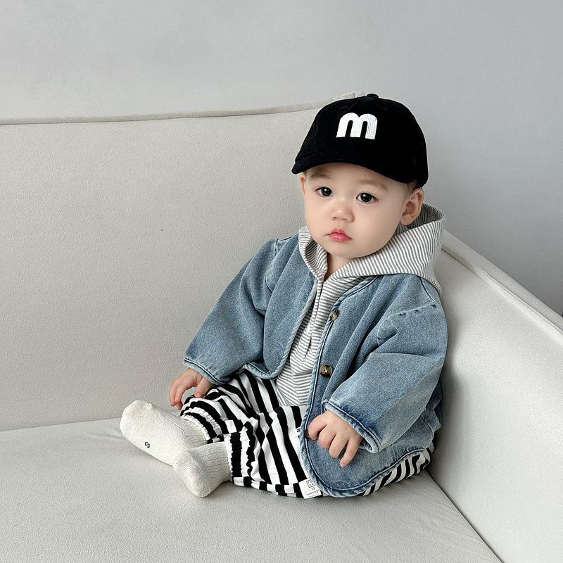 Boy's Fashionable Denim Jacket & Versatile Cuffed Pants Set