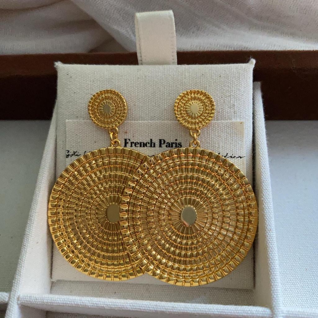 Metal Disc Earrings, Earrings, Cold High-End Niche Design Earrings, Versatile Light Luxury, Exquisite Temperament, Unique Personality