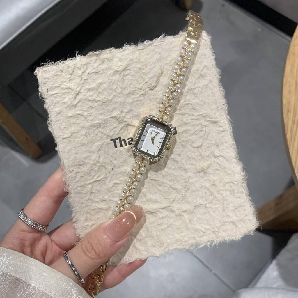 2025 New Pearl Chain Black Gold High-end Watch Square Dial Niche Quartz Watch Temperament Fashion Women's Watch