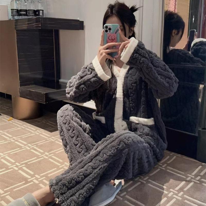 Autumn/Winter Women's Warm Pajamas Home Clothing Set Girls High Value Velvet Thickened Loose Student Coral Velvet Home Clothing