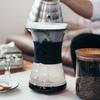HARIO V60 kapací karafa 700ml černá na 1 až 4 šálky s páskem VDD-02B