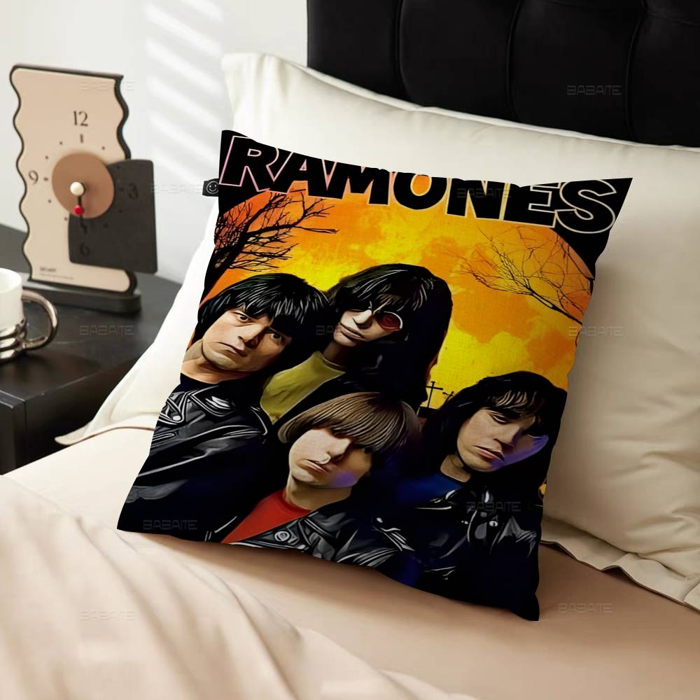 Band Rock R-Ramones Maple Design Cushion Cover Happy Autumn Harvest decor Holiday Decorati Pillow Cover