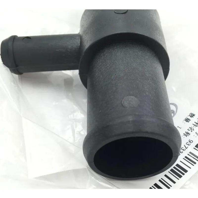 Black 93733923 Water Tank Down Pipe Tee Connector Valve Hose Automobile Part for Buick Lacrosse 2.4 2006 2007 2008