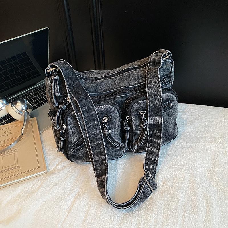 Bag Women's Fashion Trend Japanese and Korean Version Women's Bag Small Square Bag 2025 New Simple Shoulder Bag Denim Bag Messenger Bag