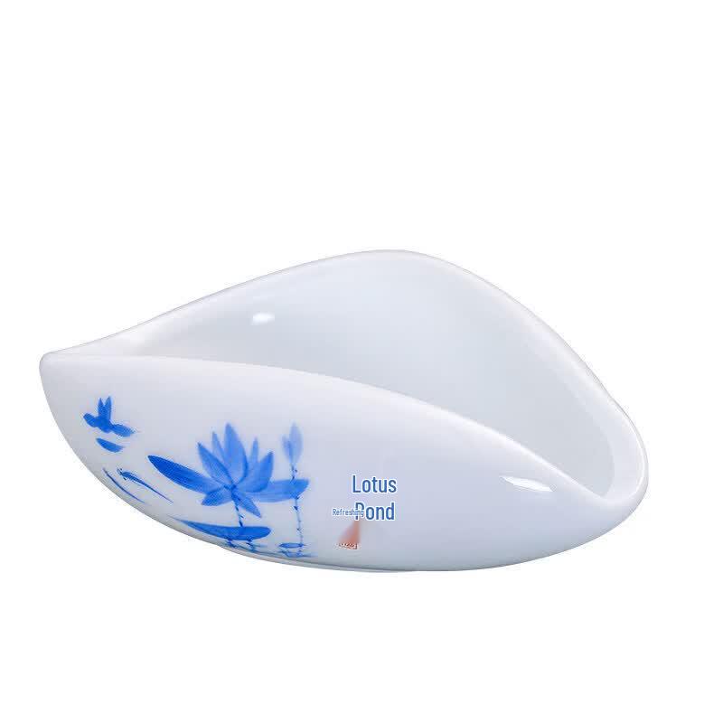 UOSO White Porcelain Tea Lotus and Scoop Set