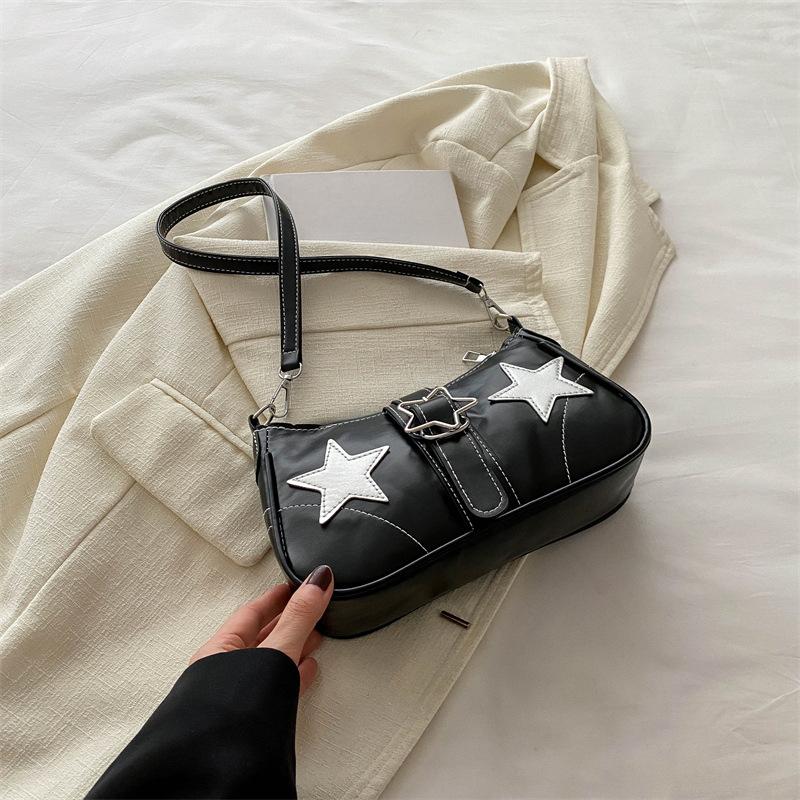 

Корейский стиль контрастного цвета сумка подмышкой для женщин осень новая сумка через плечо повседневная квадратная сумка персонализированная сумка на цепочке модная