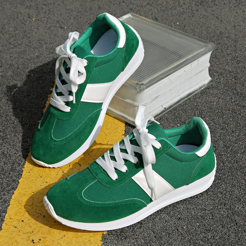 Fashion Spring New Style Women Sneakers Comfortable Outdoor Fashion Versatile Flats Casual Sneakers Lace Up Women Sports Shoes Plus Size