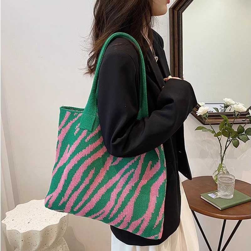 Trend Zebra Pattern Crochet Bag Large Capacity Women Handbag Shoulder Bag Simple Knitted Tote Bag for Teen Women Girls Bolsa