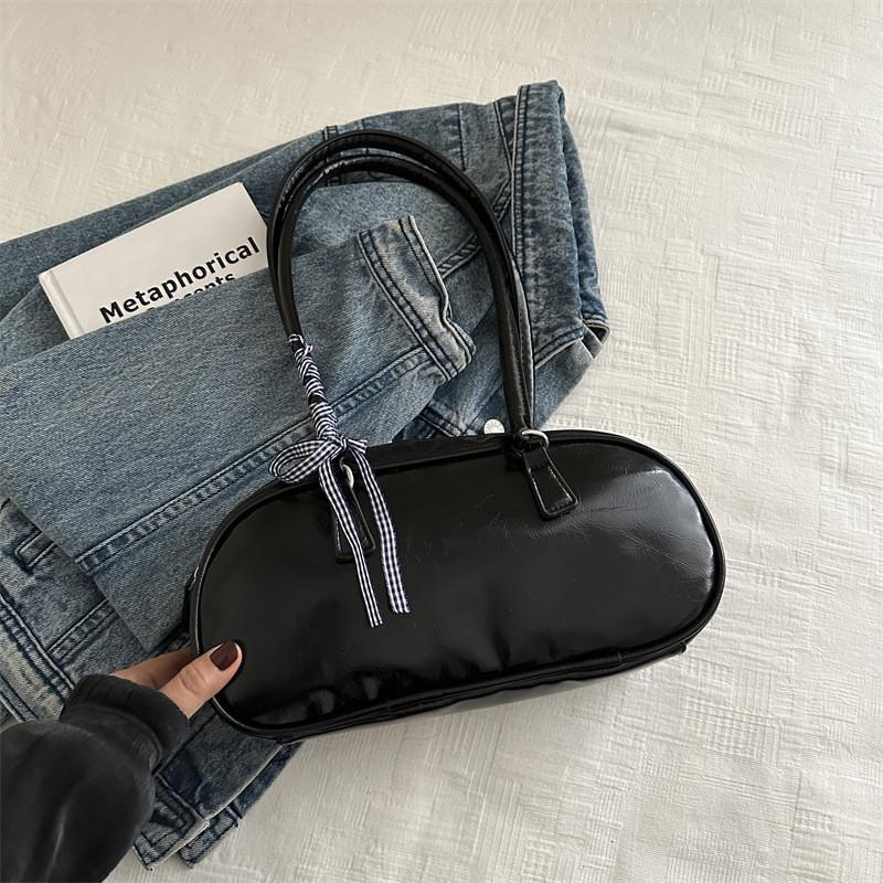 2024 Spring New Style Small Shoulder Bag Casual Commuter Small Square Bag Women Street Fashion