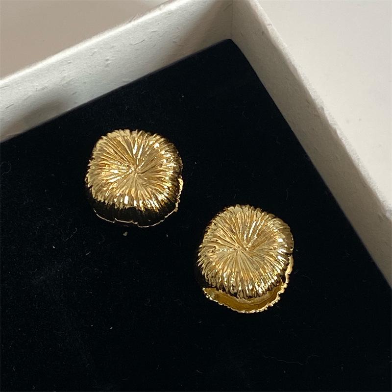 Mini Brushed Fireworks Bloom Ear Cuffs - Autumn & Winter Retro High-End Earrings for Women.