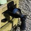 Suporte de Bico de Mangueira de Jardim para Parede Com Parafusos e Furo de Drenagem Para Irrigação de Jardim Lavagem de Carros Armazenamento de Ferramentas de Jardim