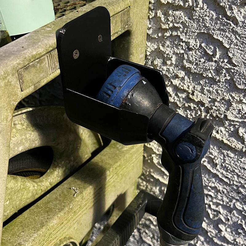 Suporte de Bico de Mangueira de Jardim para Parede Com Parafusos e Furo de Drenagem Para Irrigação de Jardim Lavagem de Carros Armazenamento de Ferramentas de Jardim