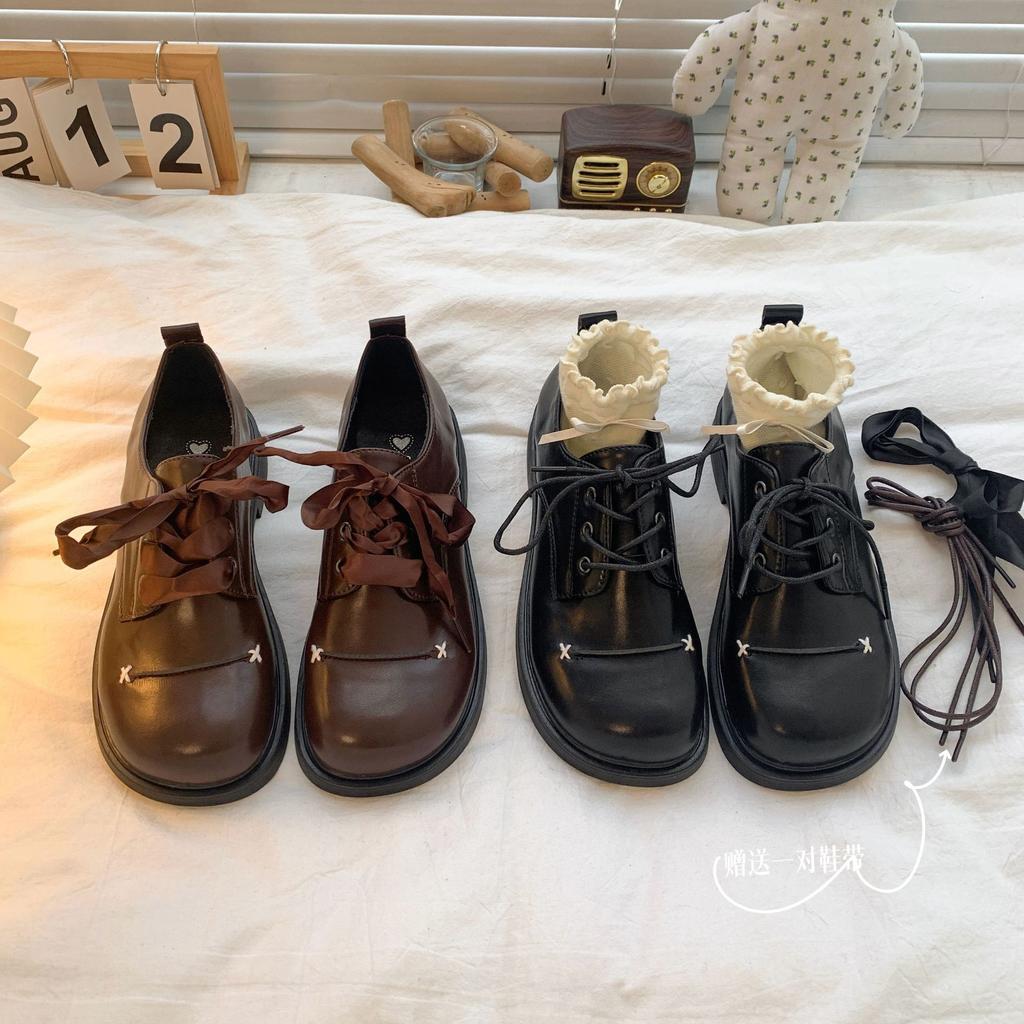 Black British Style Low Thick Heel Small Leather Shoes Women's 2025 New Autumn Versatile Skirt Soft Sole Retro Single Shoes