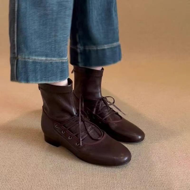 

Версия из мягкой кожи~ ретро круглый носок плоская подошва тонкие ботинки Мартина 2025 новые универсальные на шнуровке эластичные тонкие ботинки короткие ботинки 40 коричневый