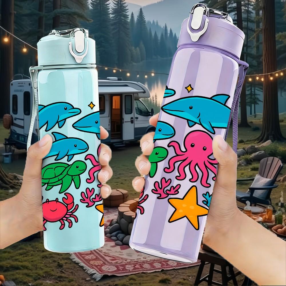 1PC Ocean Sea Creature Group 750ml Color Plastic Sports Water Bottle Leakproof Flip Straw Lid Suitable for Sports Office Home Use