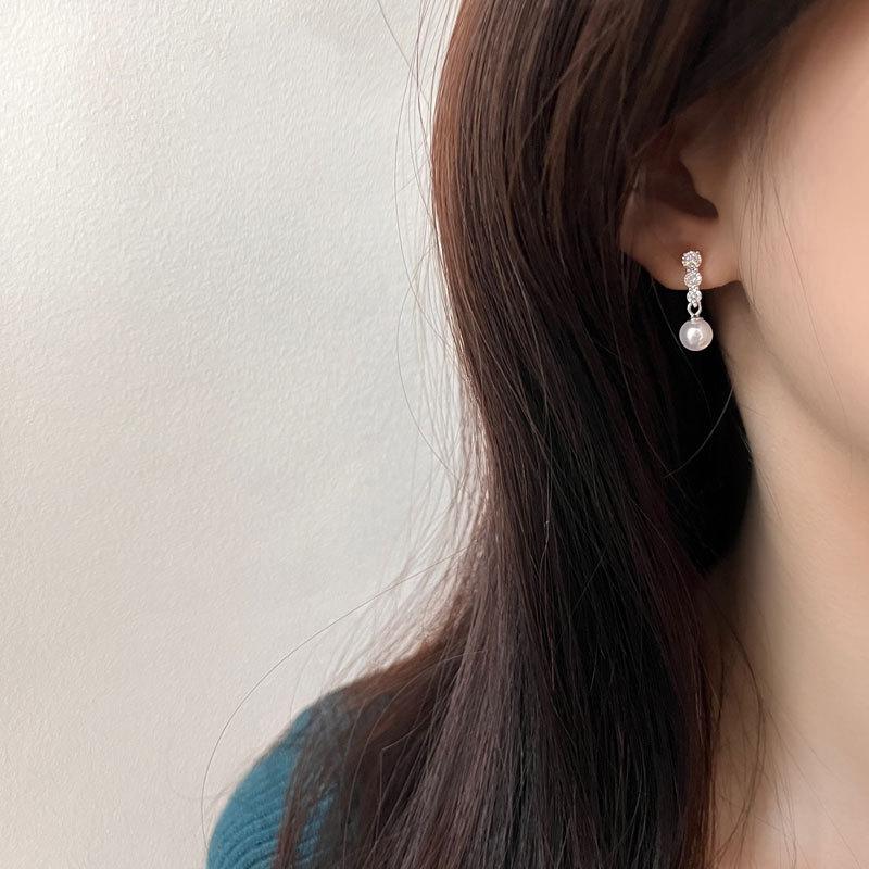 High-end Retro Earrings, Pearl Tassel Earrings, Diamond Earrings, New Autumn and Winter Style