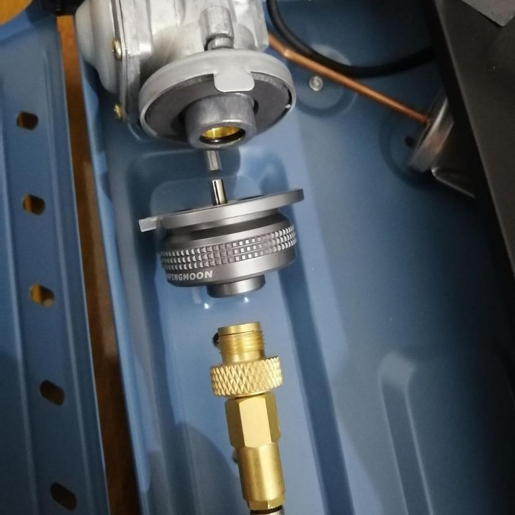 Outdoor Stove Extension: Connect Flat Gas Canister with 1-Meter Lengthened Valve Tube for Stove Modification