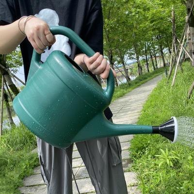 8-10 Liter Household Watering Can with Long Spout and Nozzle for Gardens