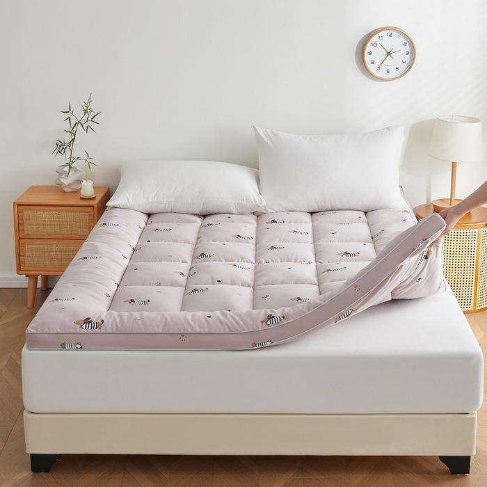 Luxury Five-Star Xinjiang Cotton Mattress Pad for Dorms