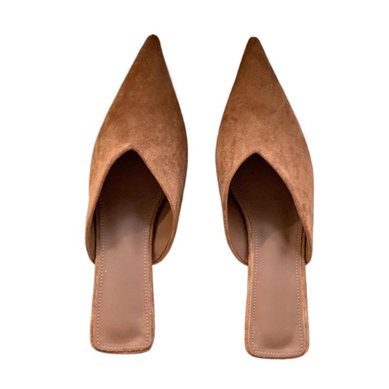 Modne Szpilki Damskie z Ostrym Noskiem Kapcie Jesień 2025 Zamszowe Buty Modowe Projektant Eleganckie Sandały Slingback Nowe Trendy Zapatos Mujer