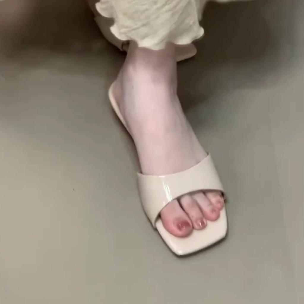 Sheepskin Version~ Simple Square Head Low-heeled Open-toed One-word Slippers for Women's Outer Wear 2025 Summer New Versatile Cool Slippers