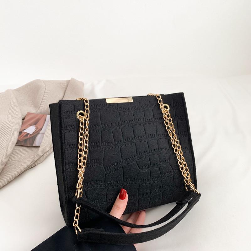 Трендовая фетровая сумка кроссбоди 2023 весенняя мода наплечная сумка для женщин стильная повседневная сумка-тоут