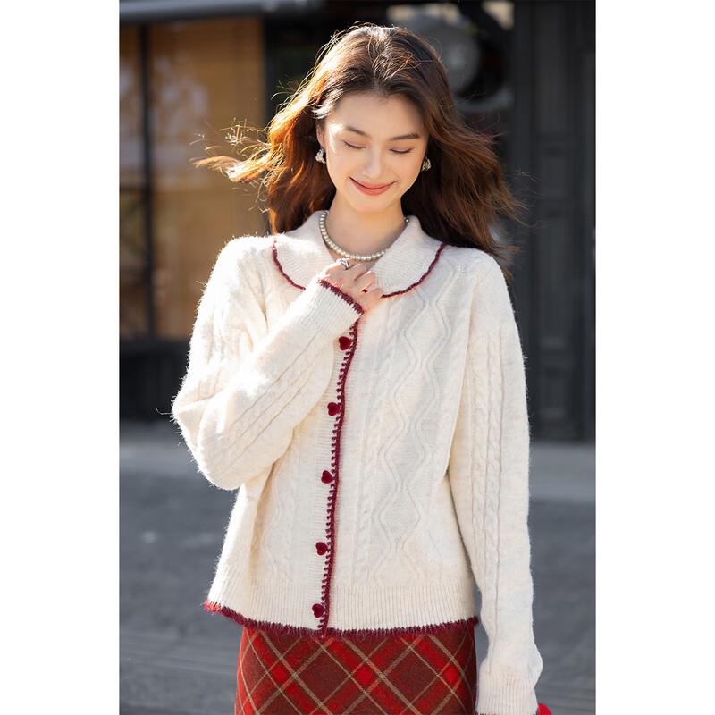 

Sweet Heart Button Knit Cardigan One Size