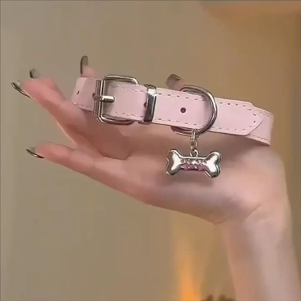 Y2K Rosa Leder Hundekralle Knochen Punk Trendiges Halsband für Damen Exquisite PU Anhänger Choker Süß Cool Party Schmuck Geschenke rosa