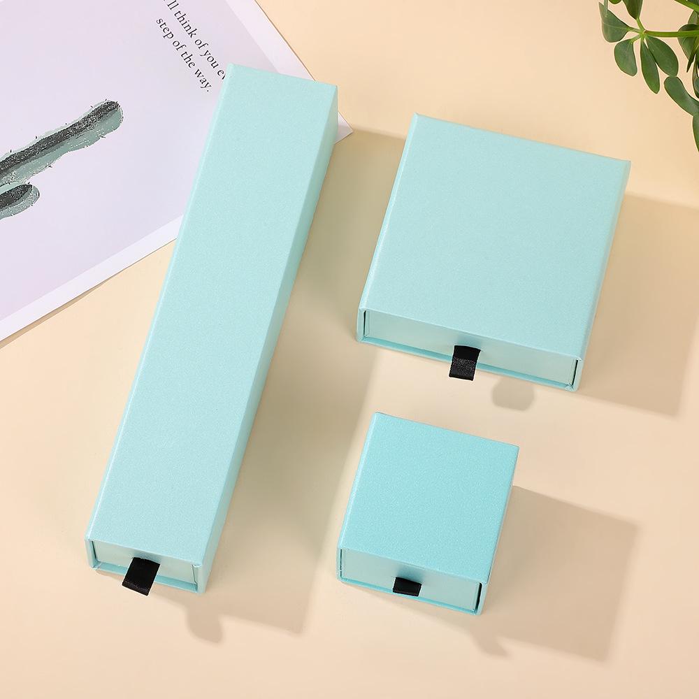 

Роскошная подарочная коробка для ювелирных изделий для ожерелий, колец и браслетов - Дизайн с выдвижным ящиком высокого класса